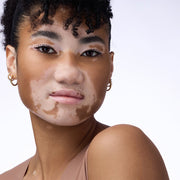 Catrice Cosmetics Invisible Matte Loose Powder (11.5g) - Model Shot